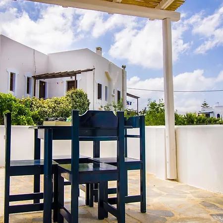 Aparthotel Naxos Colosseo *