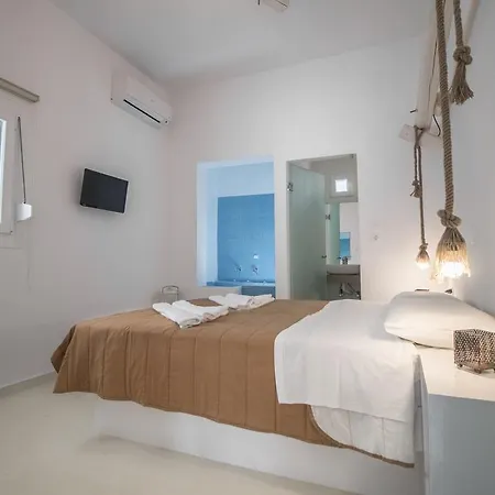 Aparthotel Naxos Colosseo *