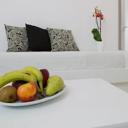Aparthotel Naxos Colosseo *