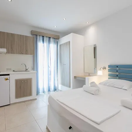 Aparthotel Naxos Colosseo