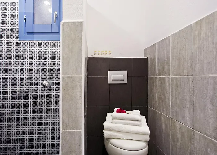 Naxos Colosseo 阿吉奥斯普罗科皮奥斯