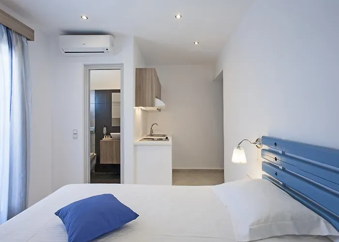 Naxos Colosseo 阿吉奥斯普罗科皮奥斯