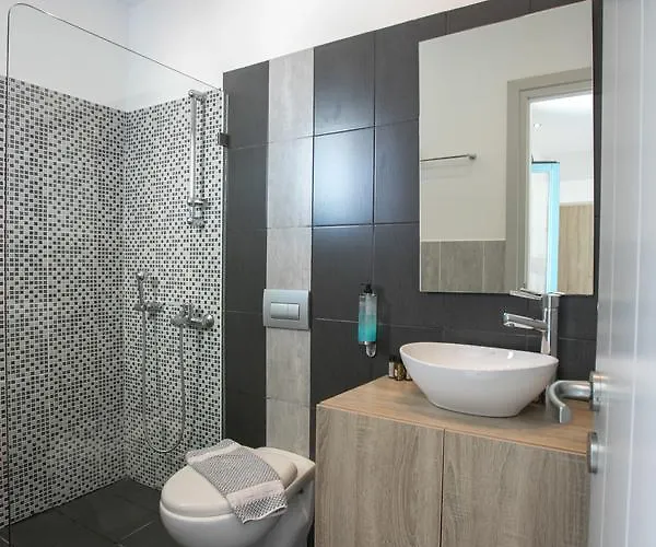 Naxos Colosseo 阿吉奥斯普罗科皮奥斯