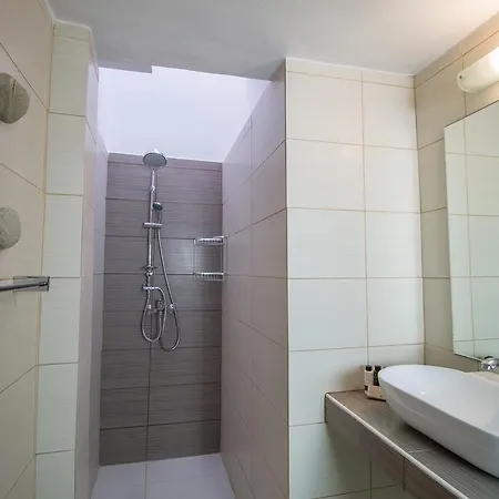 Апарт-отель Naxos Colosseo 3*