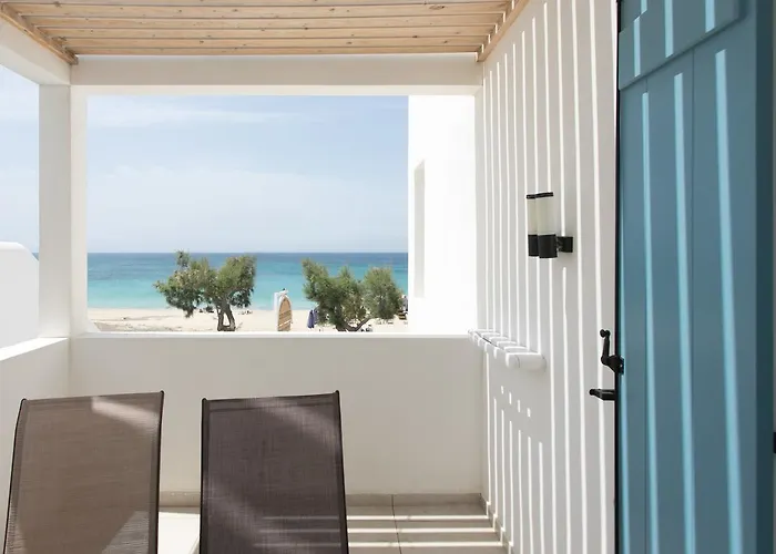 Naxos Colosseo Апарт-отель 3*